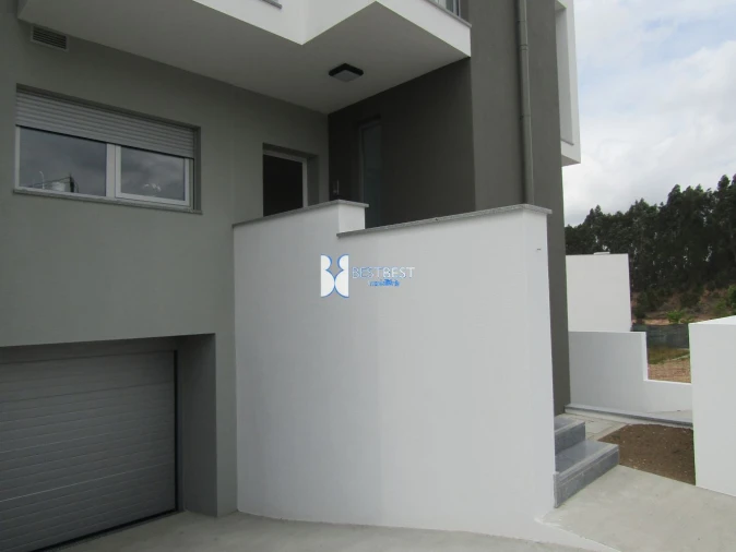 Moradia T3 para Venda em Gondifelos, Cavalões e Outiz Foto 3