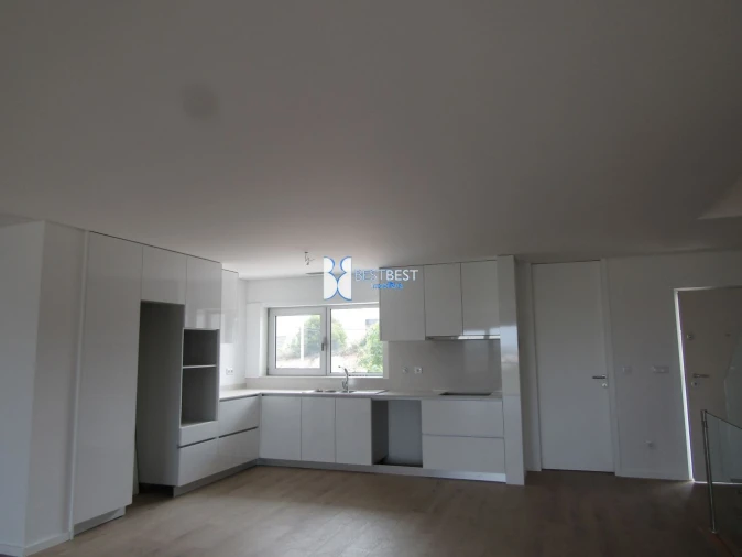 Moradia T3 para Venda em Gondifelos, Cavalões e Outiz Foto 7