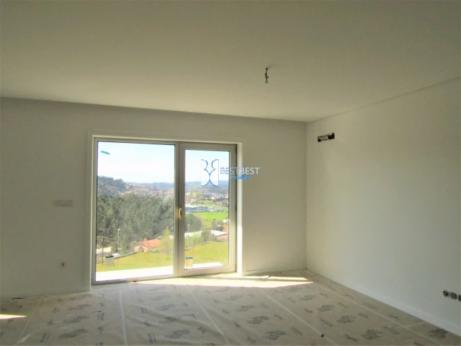 Moradia T3 para Venda em Gondifelos, Cavalões e Outiz Foto 19