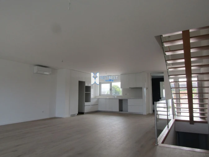 Moradia T3 para Venda em Gondifelos, Cavalões e Outiz Foto 5