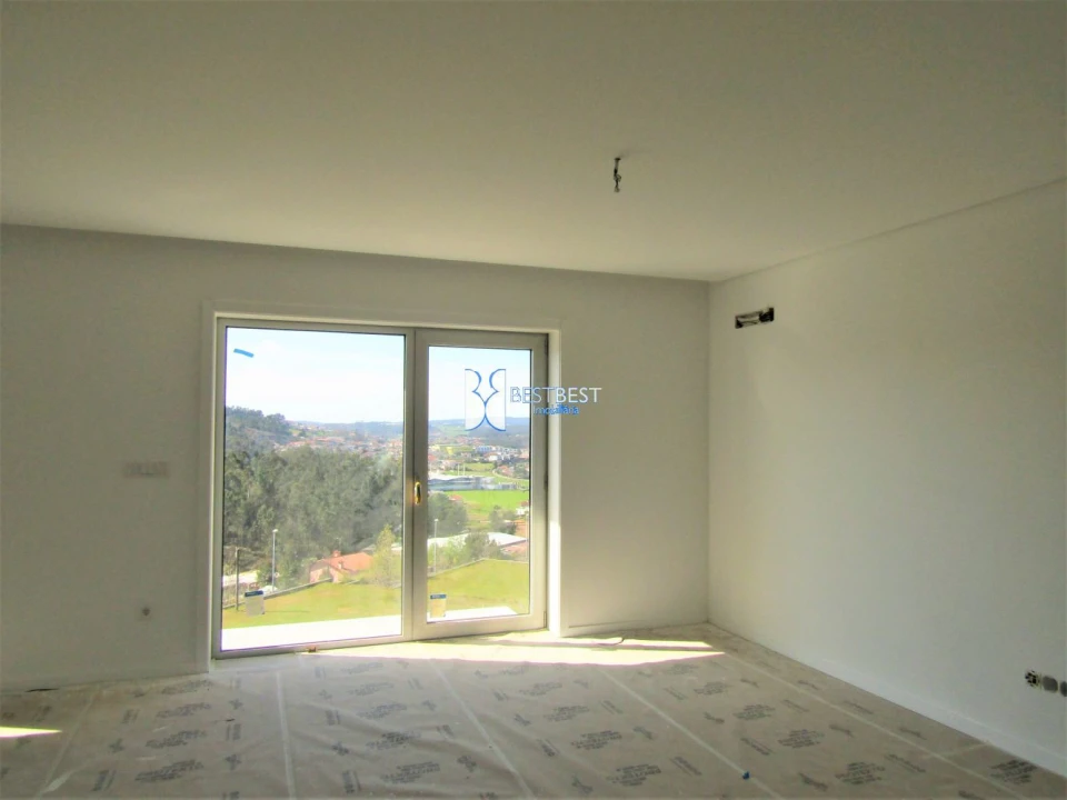 Moradia T3 para Venda em Gondifelos, Cavalões e Outiz Foto 19