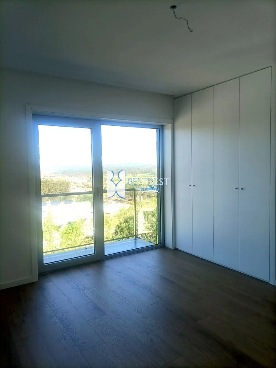 Moradia T3 para Venda em Gondifelos, Cavalões e Outiz Foto 11