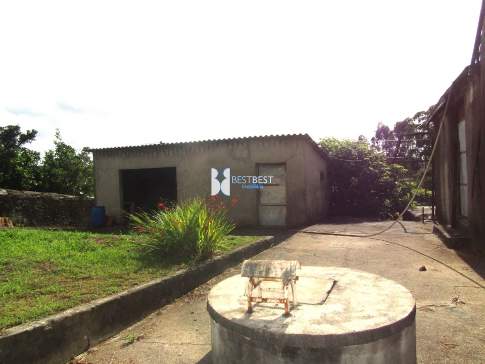 Moradia T6 para Venda em Bougado (São Martinho e Santiago) Foto 9