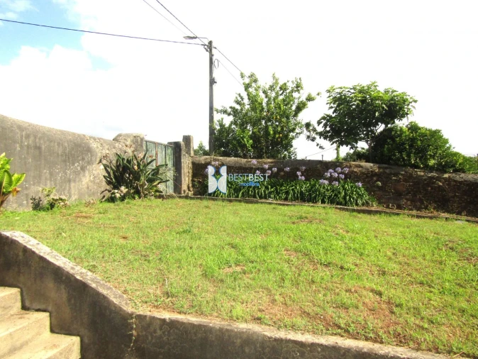 Moradia T6 para Venda em Bougado (São Martinho e Santiago) Foto 6