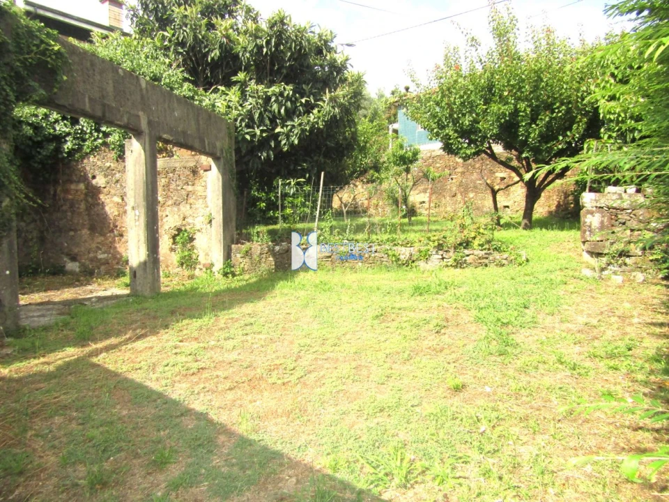 Moradia T6 para Venda em Bougado (São Martinho e Santiago) Foto 8