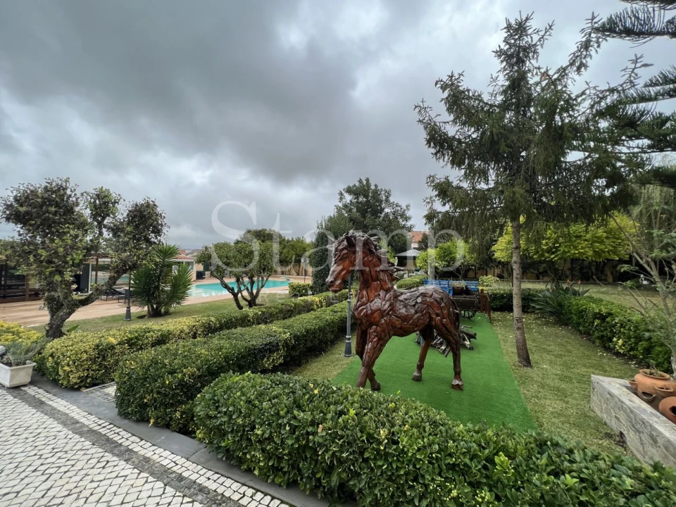 Moradia T3 para Venda em São João das Lampas e Terrugem Foto 4