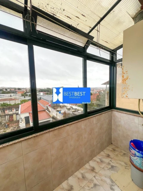 Apartamento T3 para Venda em Campanhã