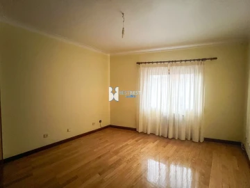 Apartamento T3 para Venda em Campanhã
