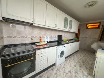 Apartamento T3 para Venda em Campanhã