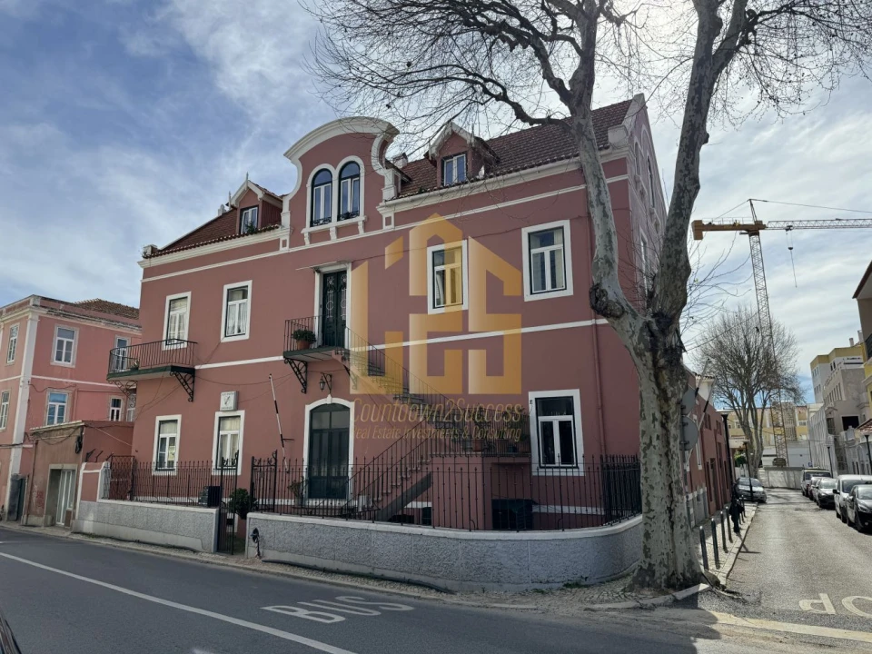Loja para Venda em Carcavelos e Parede Foto 2