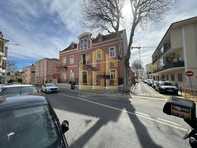 Loja para Venda em Carcavelos e Parede Foto 9