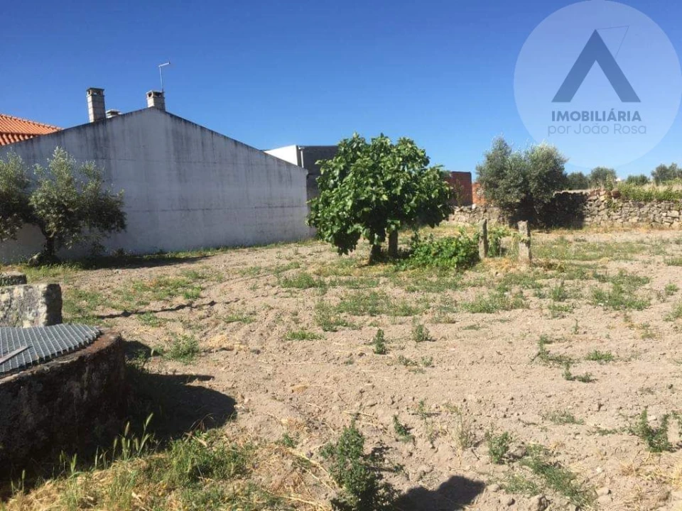 Terreno para Venda em Alcains Foto 1
