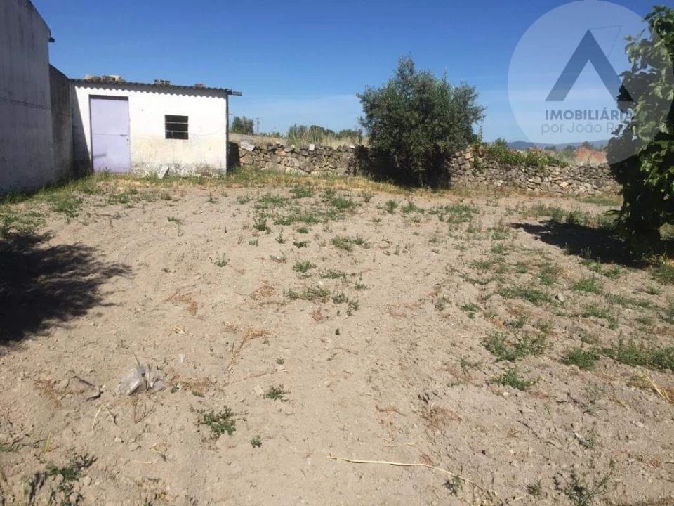 Terreno para Venda em Alcains Foto 7