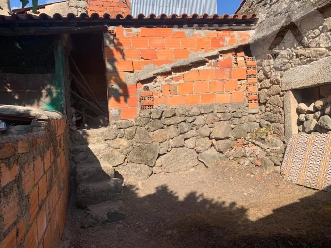 Moradia T1 para Venda em Alcains Foto 10