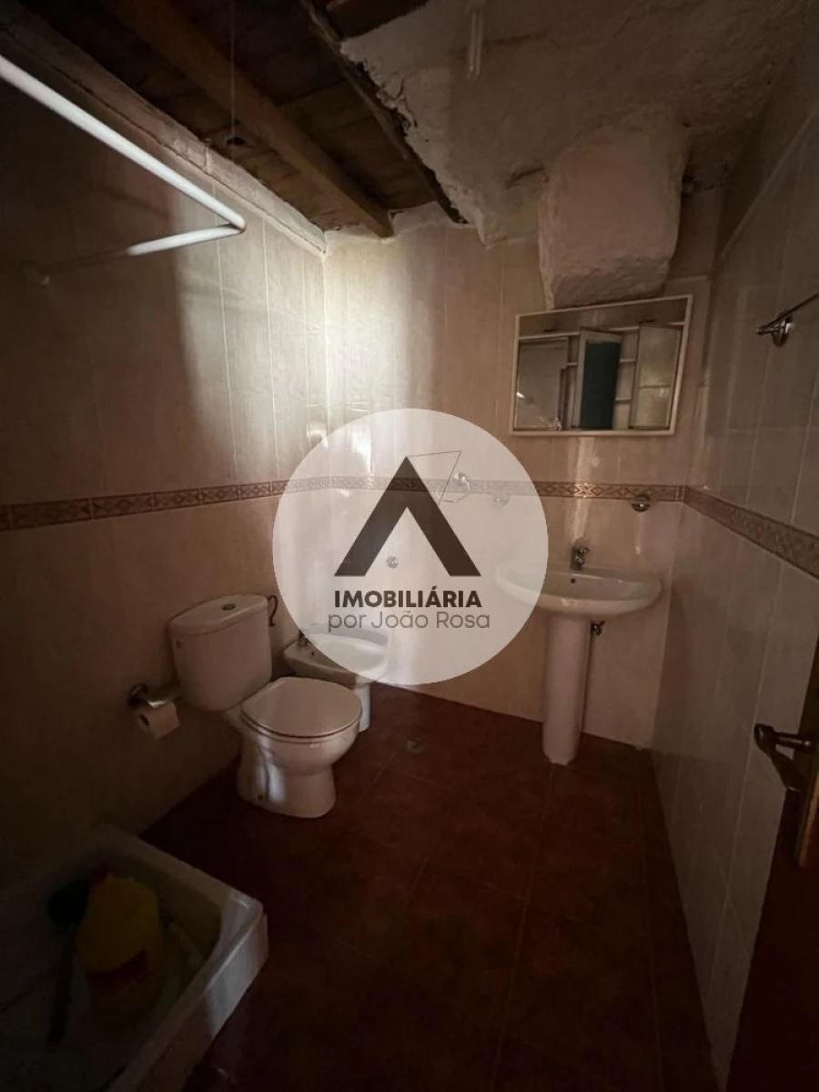 Moradia T2 para Venda em Idanha-A-Nova e Alcafozes Foto 3
