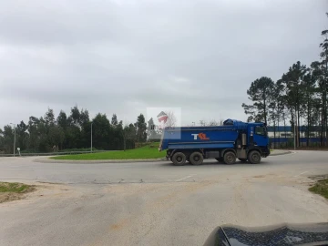 Terreno para Venda em Serzedo e Perosinho