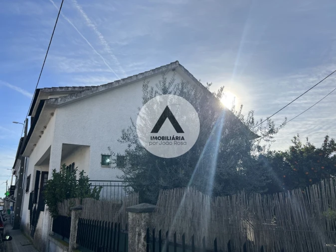 Moradia T4 para Venda em Castelo Branco Foto 2