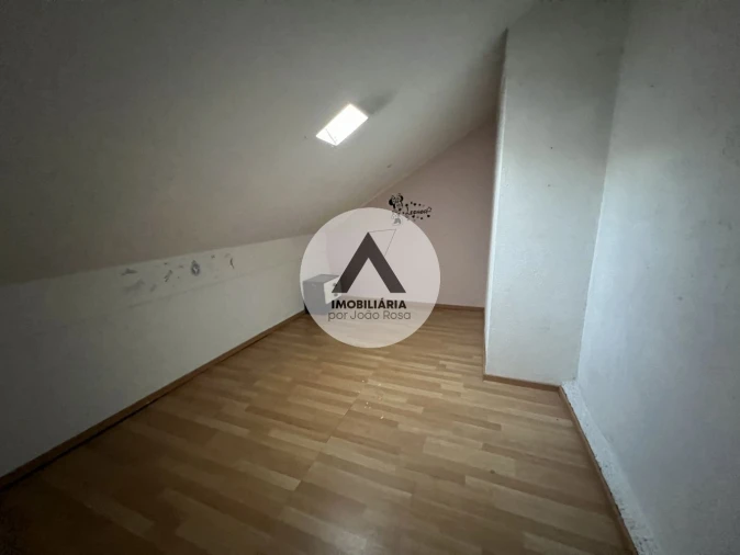 Moradia T4 para Venda em Castelo Branco Foto 29