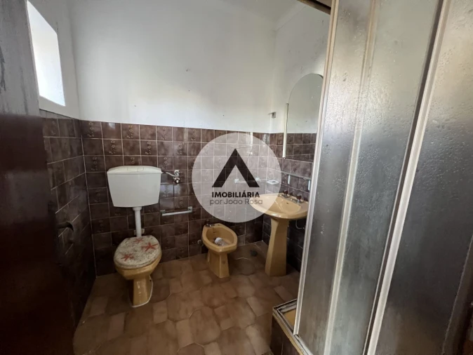 Moradia T4 para Venda em Castelo Branco Foto 33