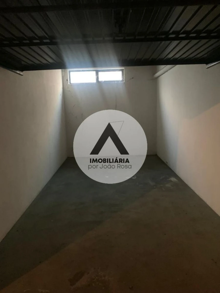 Garagem para Venda em Castelo Branco Foto 2