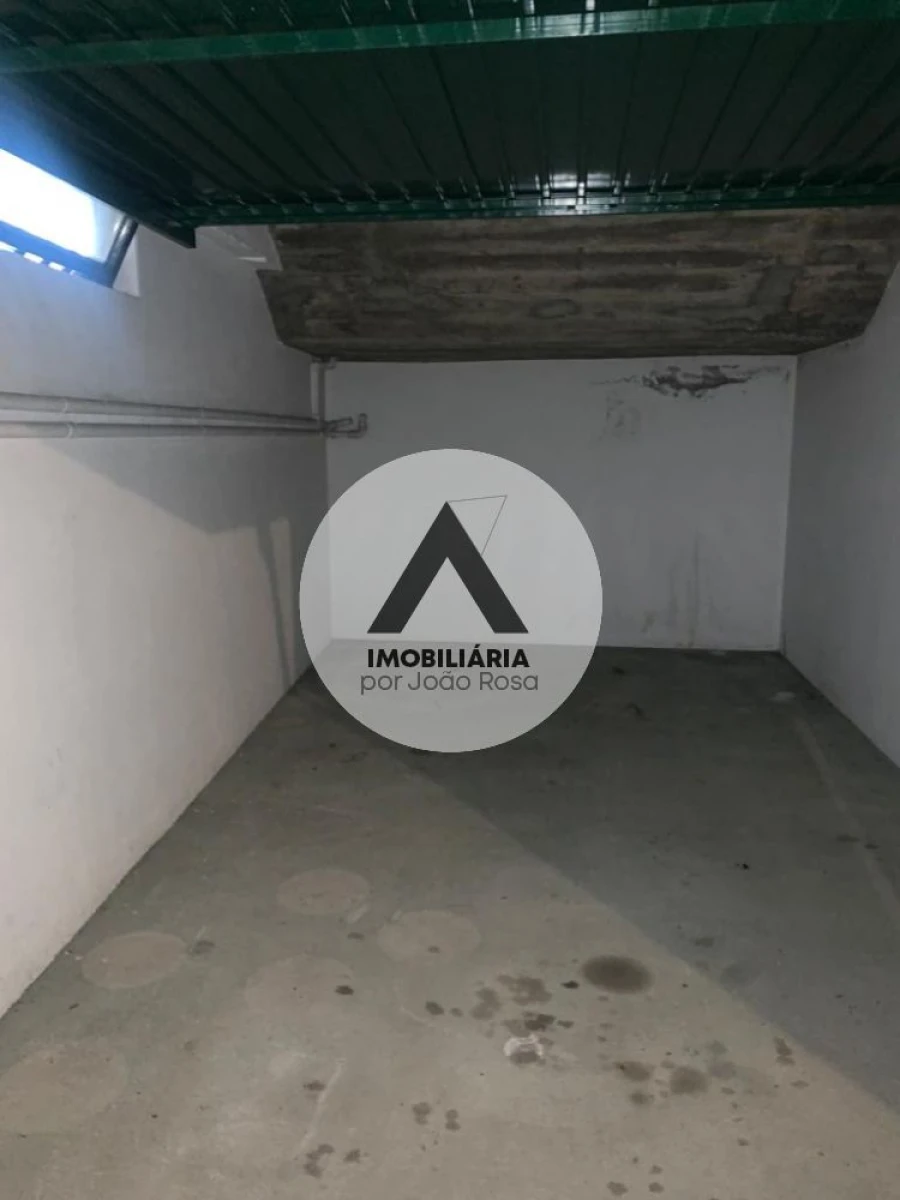 Garagem para Venda em Castelo Branco Foto 2