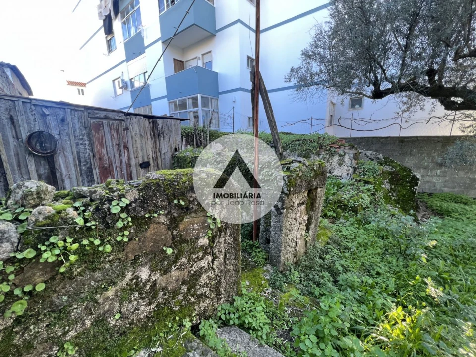 Moradia T3 para Venda em Castelo Branco Foto 23