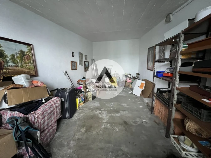 Garagem para Venda em Castelo Branco Foto 3