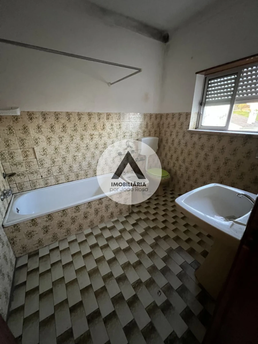 Moradia T3 para Venda em Cebolais de Cima e Retaxo Foto 7