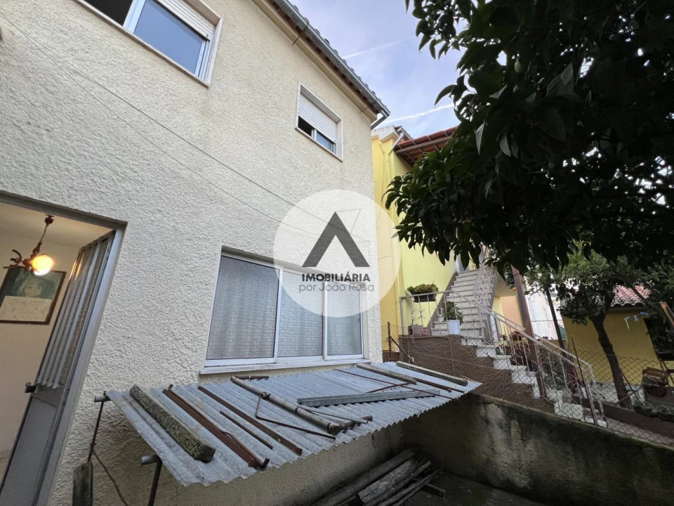 Moradia T3 para Venda em Cebolais de Cima e Retaxo Foto 2