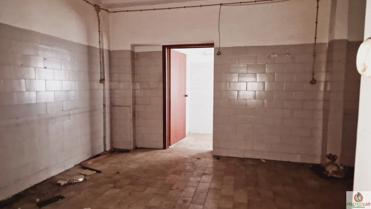 Loja para Venda em Arcos e Mogofores Foto 30