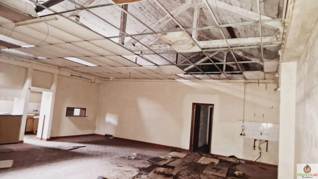 Loja para Venda em Arcos e Mogofores Foto 19