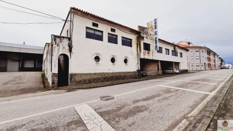 Loja para Venda em Arcos e Mogofores Foto 2