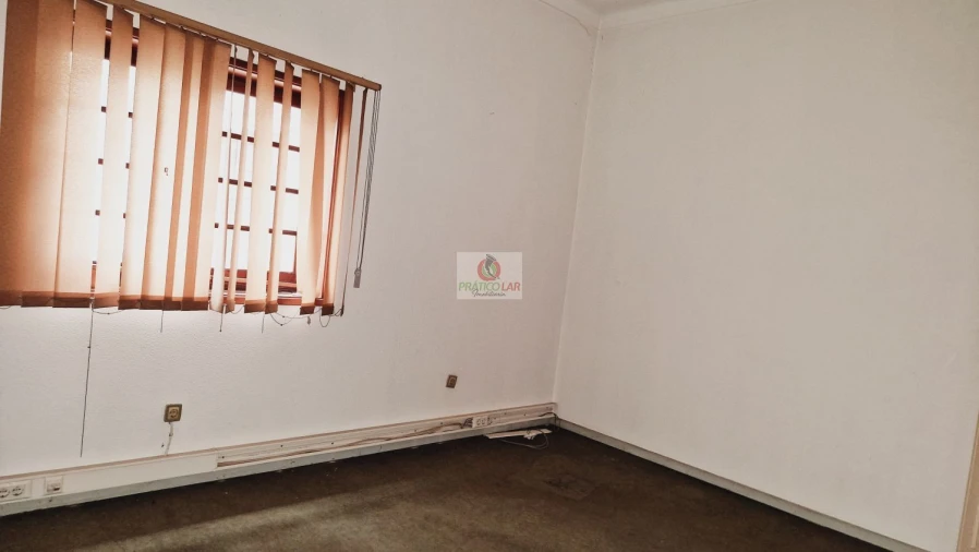 Loja para Venda em Arcos e Mogofores Foto 11