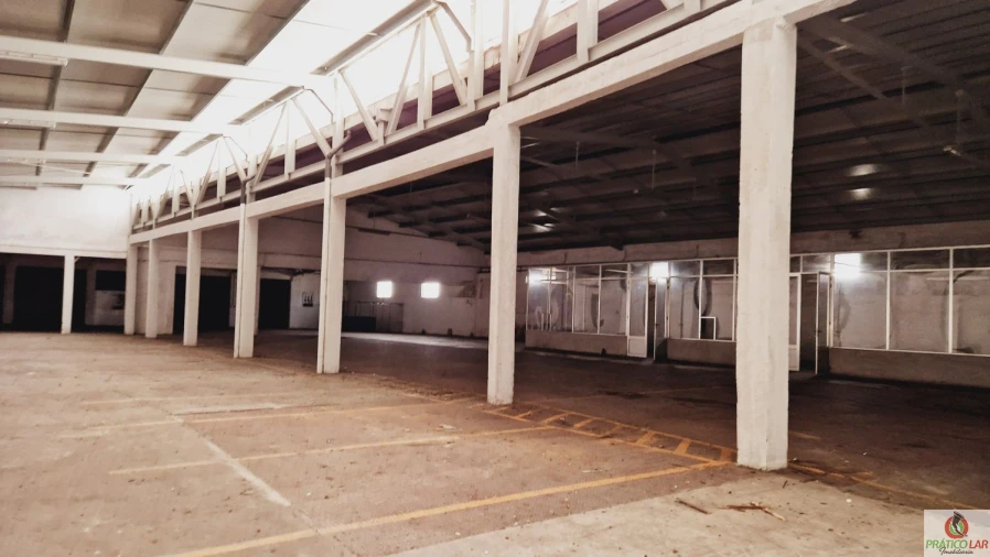 Loja para Venda em Arcos e Mogofores Foto 35