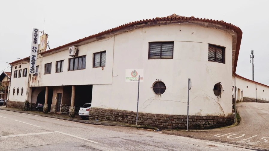 Loja para Venda em Arcos e Mogofores Foto 5