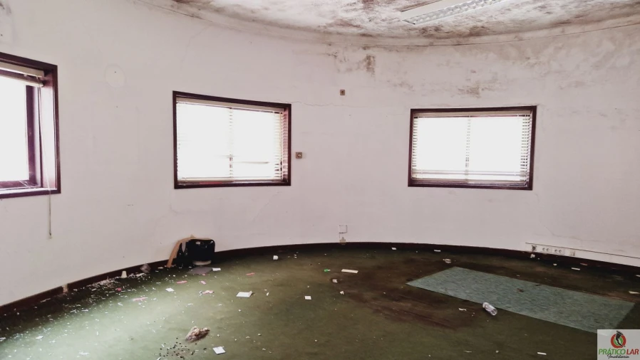 Loja para Venda em Arcos e Mogofores Foto 13