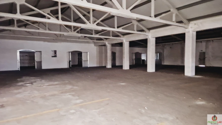 Loja para Venda em Arcos e Mogofores Foto 36