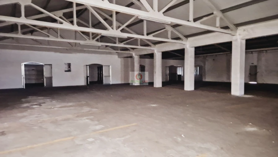 Loja para Venda em Arcos e Mogofores Foto 36