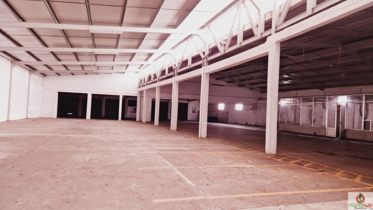 Loja para Venda em Arcos e Mogofores Foto 34