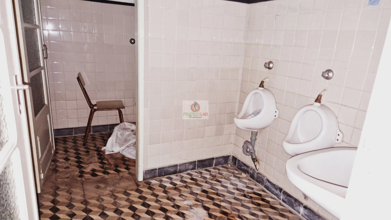 Loja para Venda em Arcos e Mogofores Foto 12