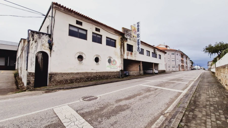 Loja para Venda em Arcos e Mogofores