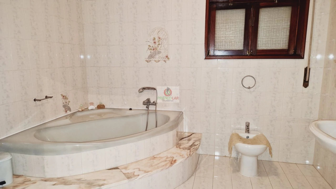 Moradia T4 para Venda em Bustos, Troviscal e Mamarrosa Foto 18