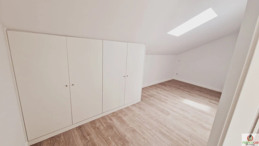 Apartamento T0 para Venda em Esgueira Foto 2