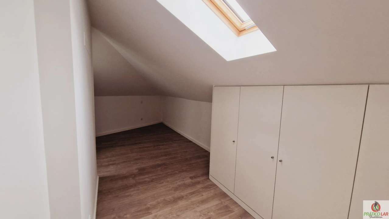 Apartamento T0 para Venda em Esgueira Foto 4