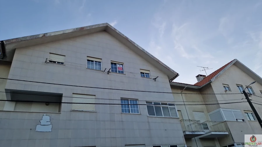 Apartamento T1 para Venda em Aradas