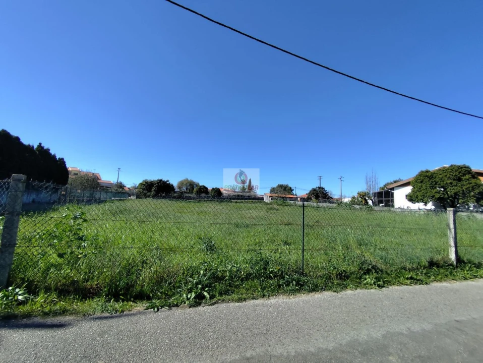 Terreno para Venda em Oiã Foto 4