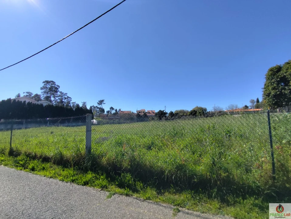Terreno para Venda em Oiã Foto 12