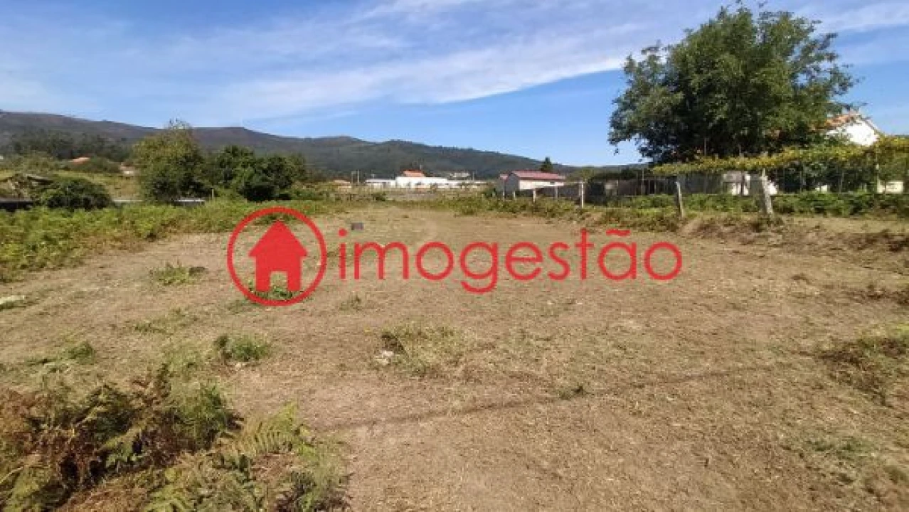 Terreno para Venda em Covas Foto 18