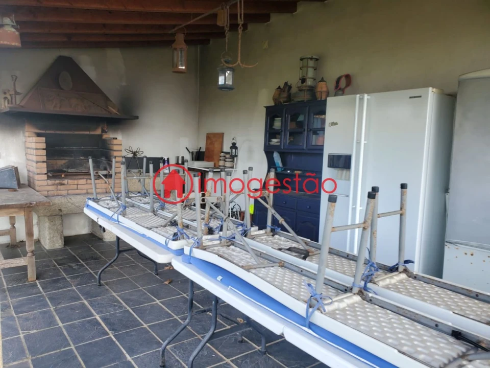 Moradia T5 para Venda em Lanhelas Foto 11