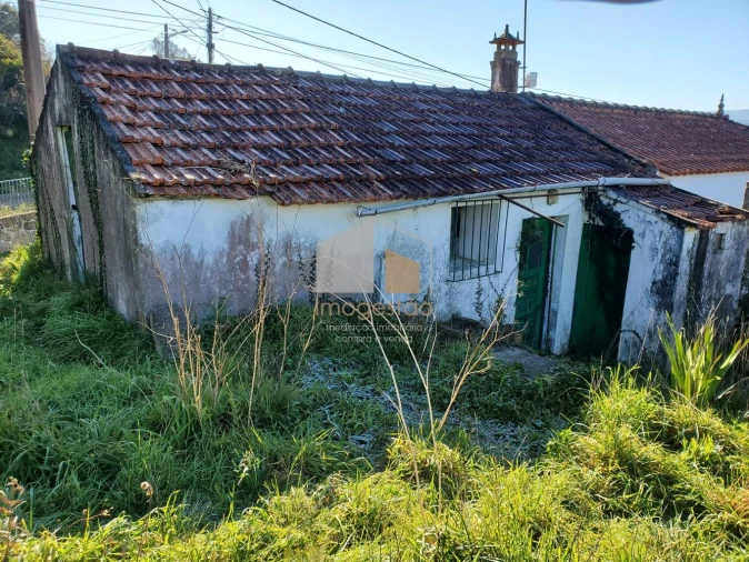 Moradia T3 para Venda em Candemil e Gondar Foto 3